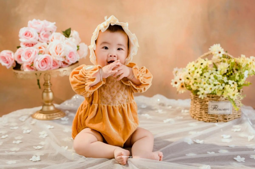 文山宝宝老是出汗什么原因